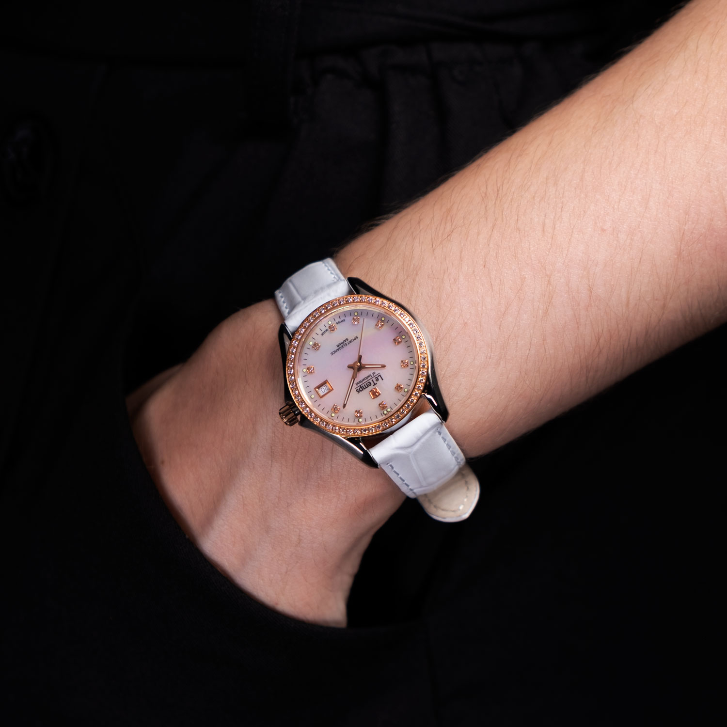 Le Temps LT1082.68BL64